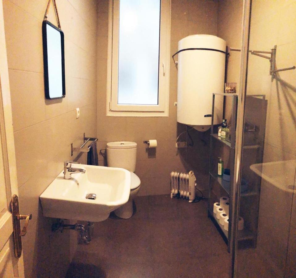 Appartement Vivienda Turistica Centrica Junto Al Museo Con Wifi à Bilbao Extérieur photo